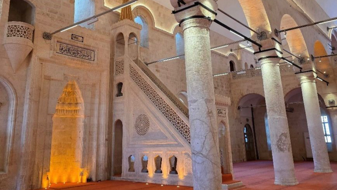 Kültür ve Turizm bakanı duyurdu: Restorasyonu tamamlanan üç tarihi cami bayramın ilk günü ibadete açılıyor