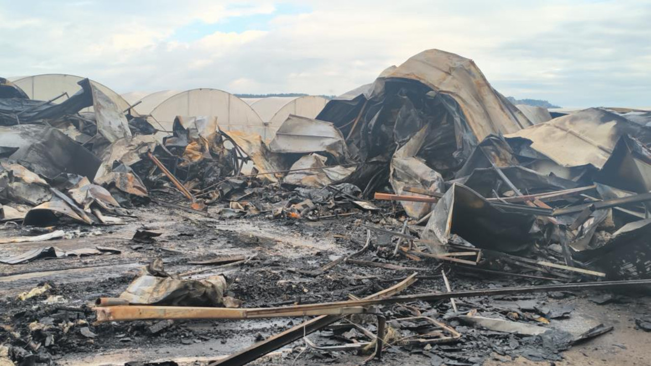 Antalya'da prefabrik evde yangın: 5'i çocuk 6 kişi…