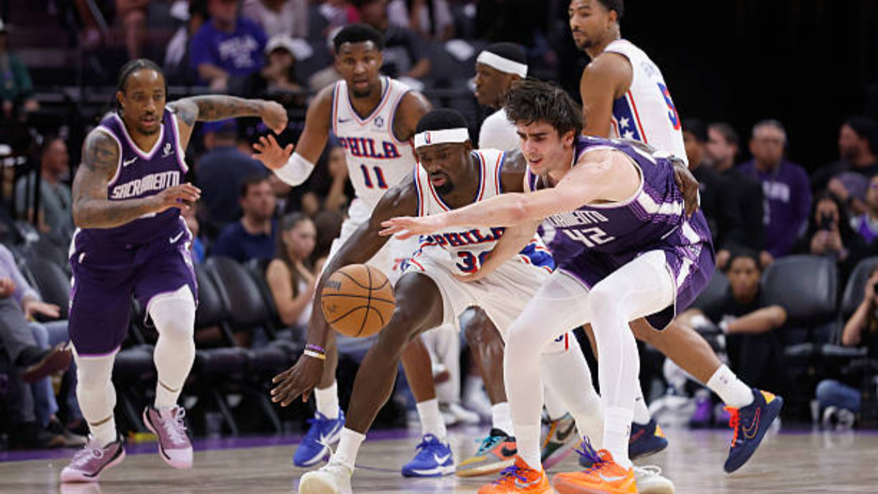 NBA'de tarihi gece: Doncic'ten 60 sayı, Adem Bonalı 76ers'tan deplasman galibiyeti