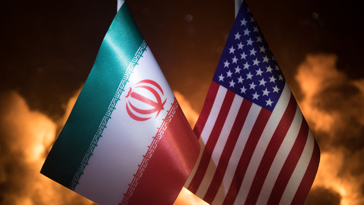 İran, Hürmüz Boğazı'nı tamamen kapatabilir