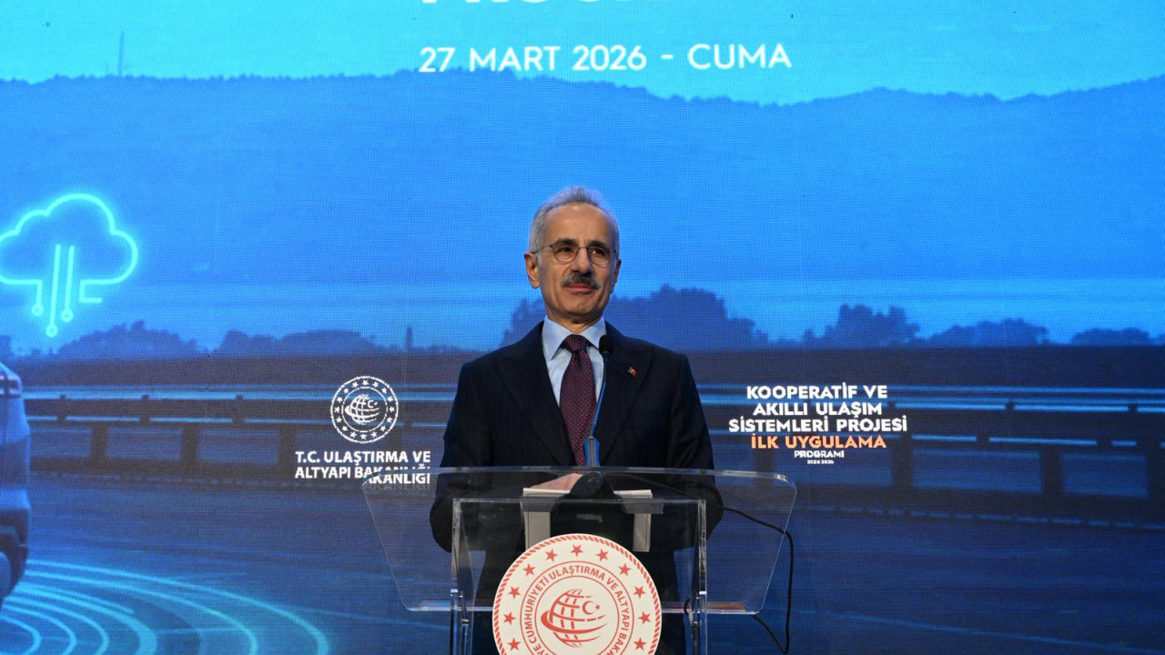 Bakan Uraloğlu duyurdu: Türkiye'nin ilk 5G destekli akıllı yolu test aşamasında