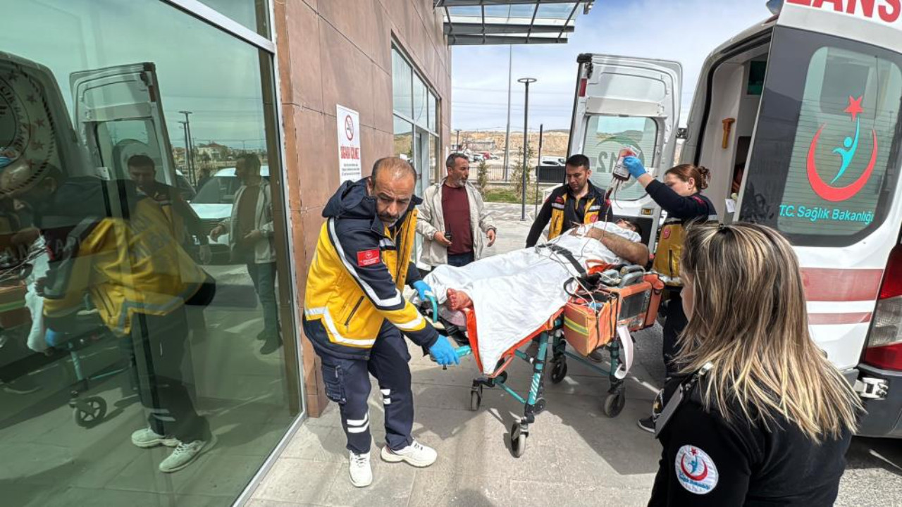 Niğde'de dehşet anları: Önce boşanma aşamasındaki eşini, sonra kendini bıçakladı!