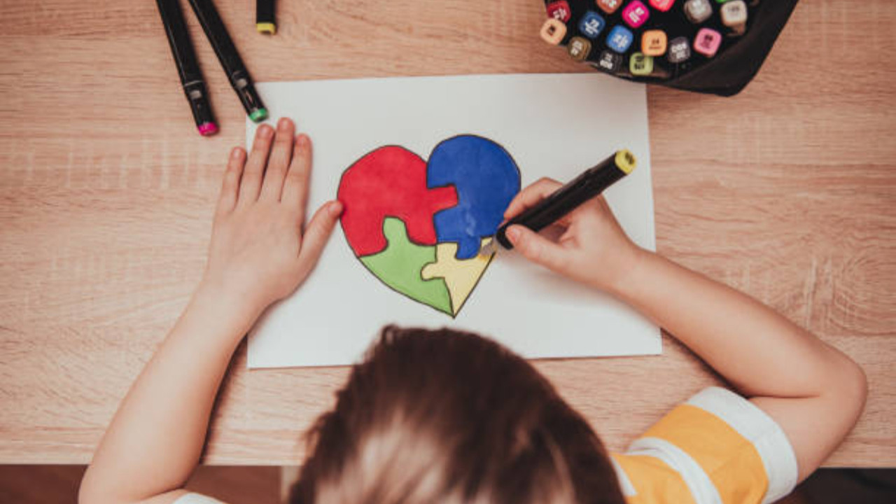 Uzmanlardan 2 Nisan Dünya Otizm Farkındalık Günü uyarısı: Erken teşhis ve yoğun eğitim şart