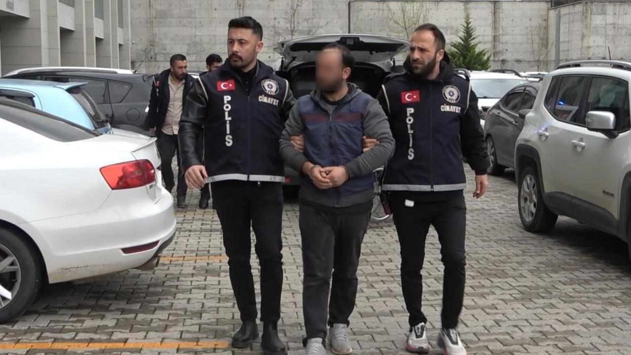 Hastanede bıçaklı saldırı: 3 kardeş doğum fotoğrafı paylaşan ablalarını ve sevgilisini yaraladı