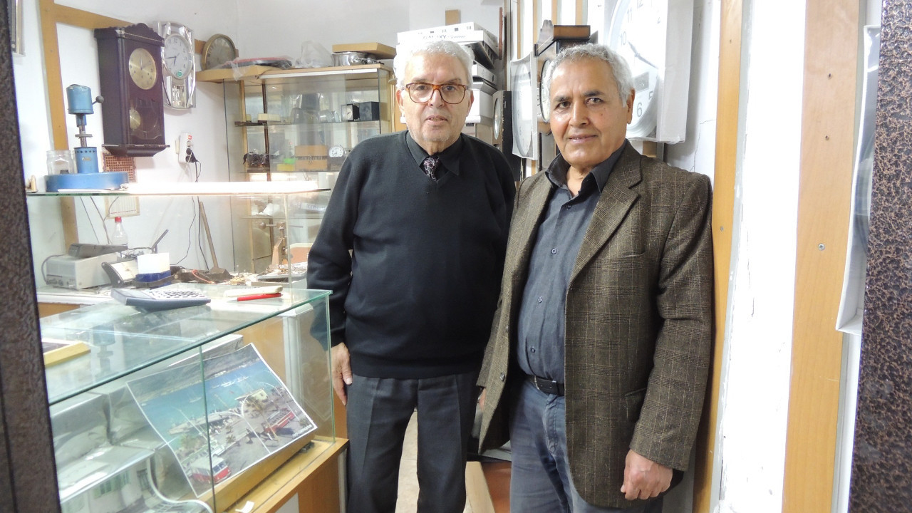 İskenderun’da 60 yıllık saat ustası: Abdulhamit Tümkaya