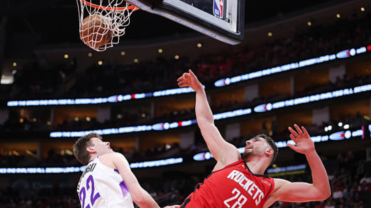 NBA'de Alperen Şengün şov yaptı, 19 yaşındaki çaylak tarih yazdı!