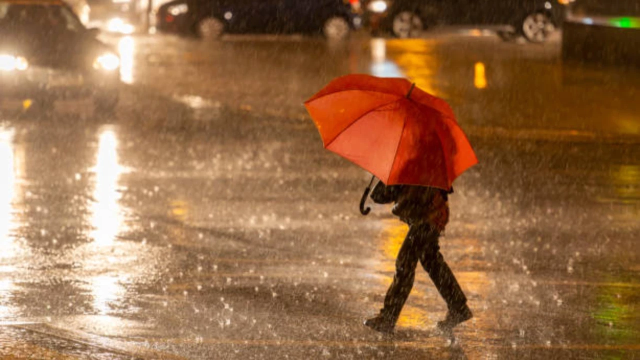Meteoroloji illeri uyardı: Gök gürültülü sağanak kuvvetli geliyor!