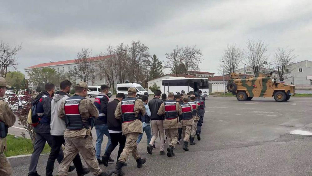 Batman merkezli 6 ilde yasa dışı bahis operasyonu: 332 milyon liralık vurgun yapan 16 şüpheli tutuklandı