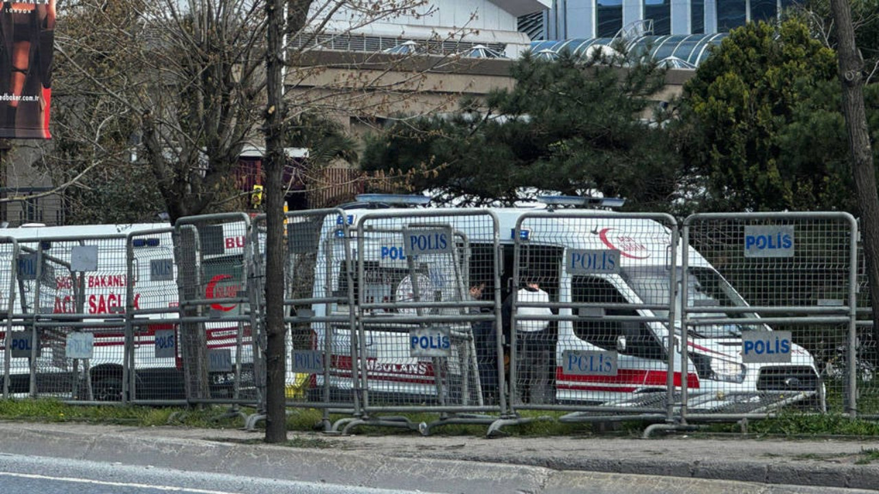 Beşiktaş'taki terör saldırısı soruşturmasında gözaltı sayısı 11'e yükseldi