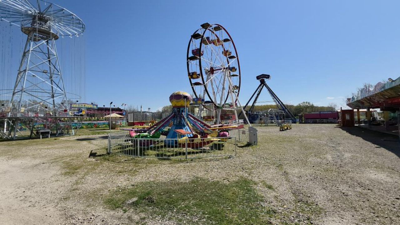 Edirne'de lunapark kazası: 'Sıfır yer çekimi' aletinden düşen bir kişi hayatını kaybetti