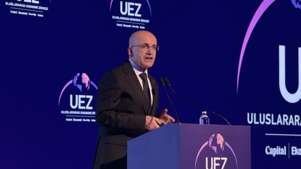 Hazine ve Maliye Bakanı Şimşek: "Vatandaşlarımızın yastık altında 640 milyar doları olduğu tahmin ediliyor"