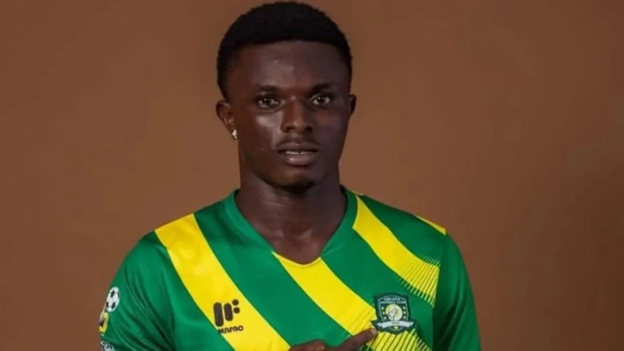 Takım otobüsüne silahlı saldırı: 20 yaşındaki futbolcu hayatını kaybetti