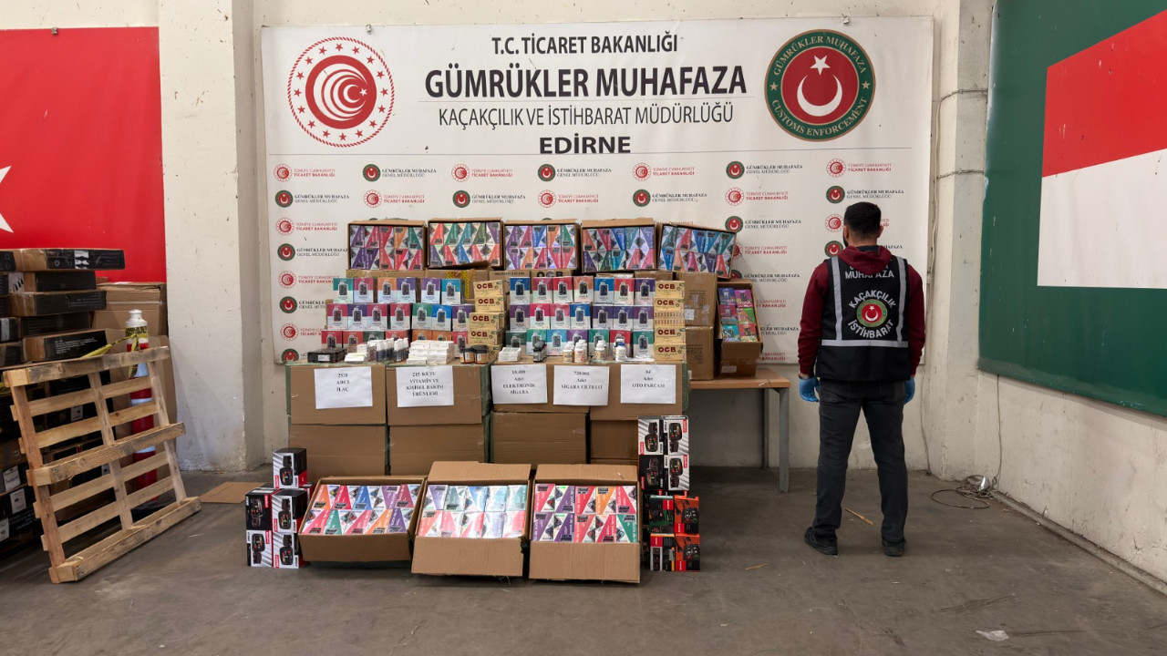 Kapıkule'de 33 milyonluk kaçakçılık operasyonu: Ekipler tıra el koydu