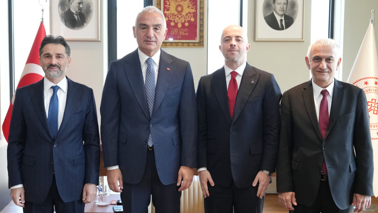 THY ve Bakanlık masaya oturdu: Türkiye'nin küresel erişimi için kritik zirve