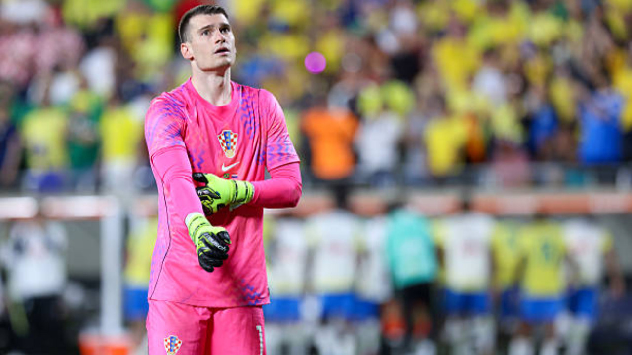 Fenerbahçe’ye sürpriz teklif! Dominik Livakovic’e iki talip birden
