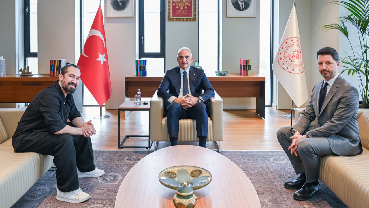 Bakan Ersoy ve Doğukan Manço AKM'de görüştü: Gündem Barış Manço'nun mirası