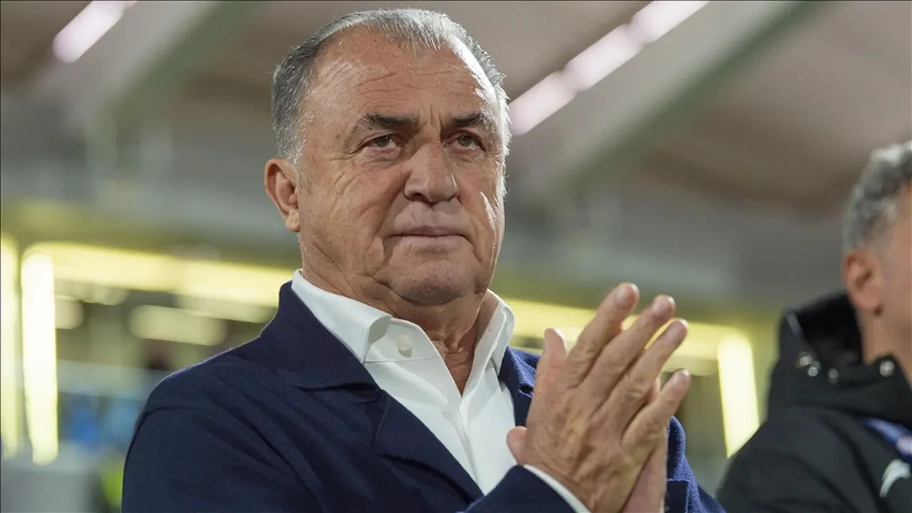 Fatih Terim, Arda Turan ve Hull City'nin başarılarıyla gurur duyuyor