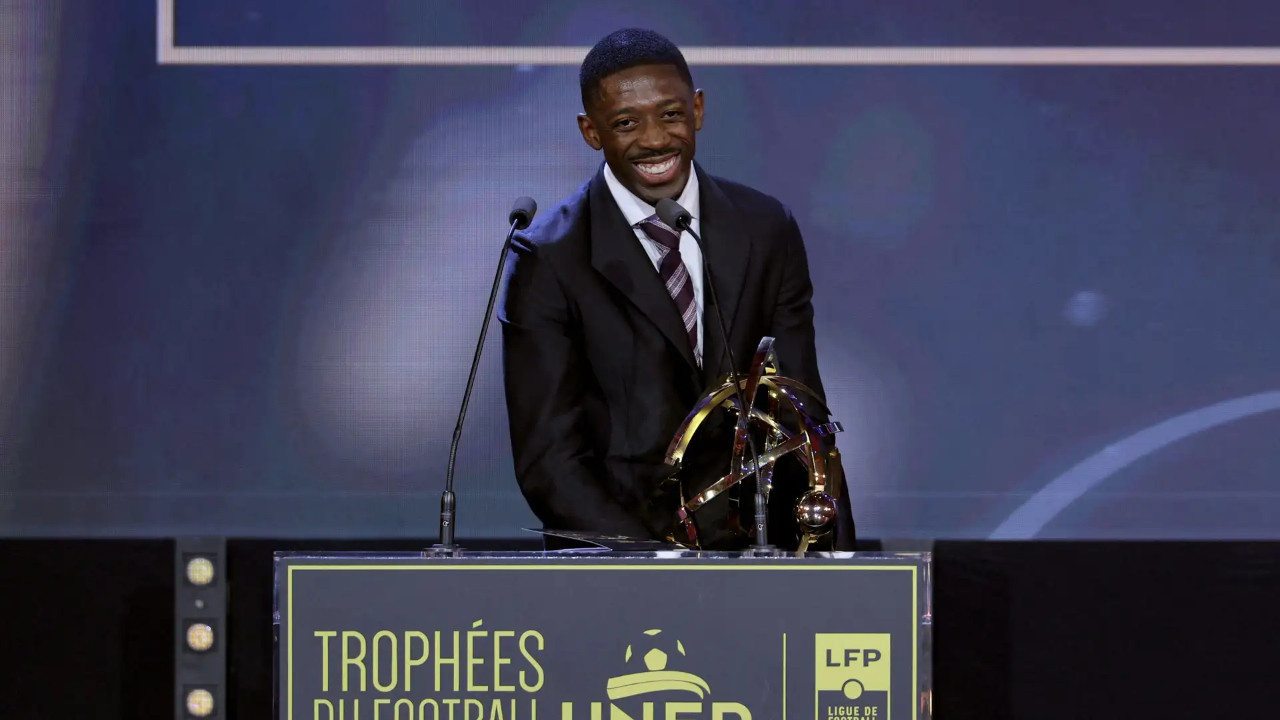 Ousmane Dembele sadece 9 maçta ilk 11 oynayarak Ligue 1 yılın futbolcusu ödülünü kazandı
