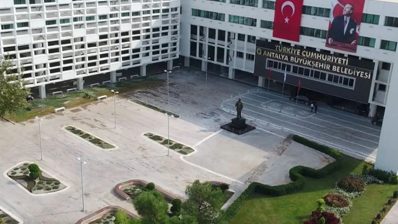 Antalya Büyükşehir'de ikinci dalga: ANSET yolsuzluğunda 25 yeni gözaltı kararı!