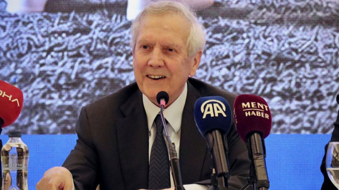 Aziz Yıldırım transfer için Londra'da! Hangi 2 dünya yıldızıyla görüşecek?