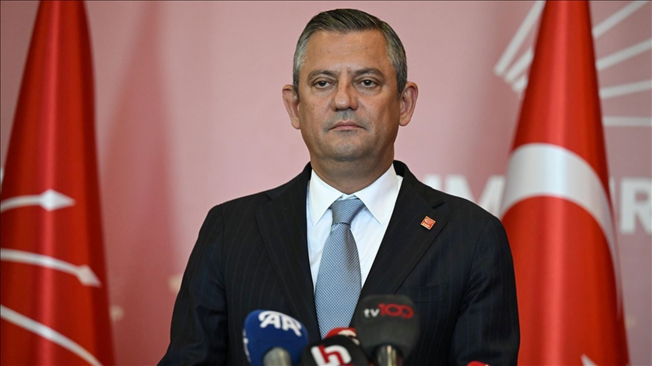 Özgür Özel'den açıklama: Yeni parti mi kuruyorlar?
