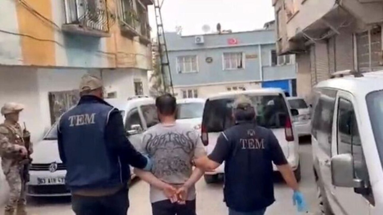 Sosyal medyadan örgüt propagandası yapıyorlardı! T
