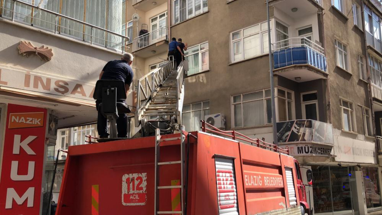 Herkes onu arıyordu! Kayıp sanılan adam evinde uyurken bulundu