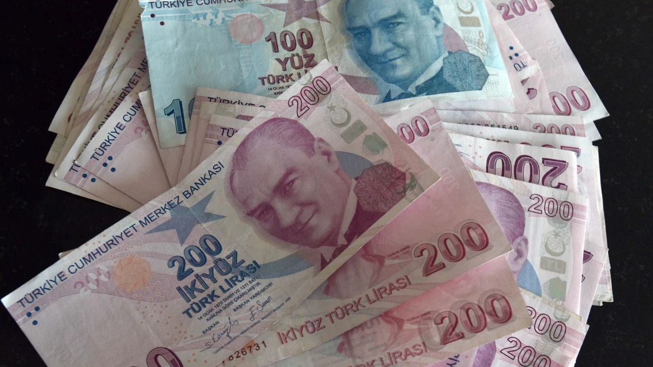 Ocak 2027 memur ve emekli maaş zammı için 4 yeni senaryo! En düşük memur maaşı 76 bin TL'yi aşıyor