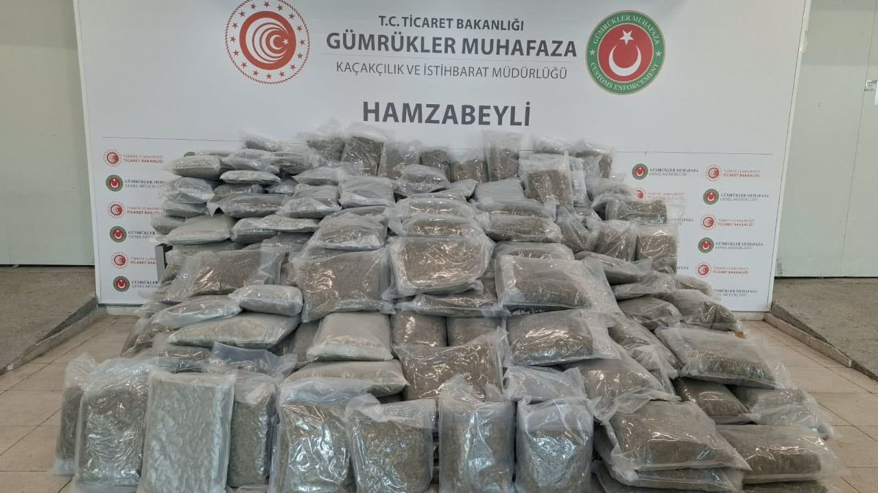Dev operasyon! X-ray taramasına takılan araçtan 288 kilo uyuşturucu çıktı