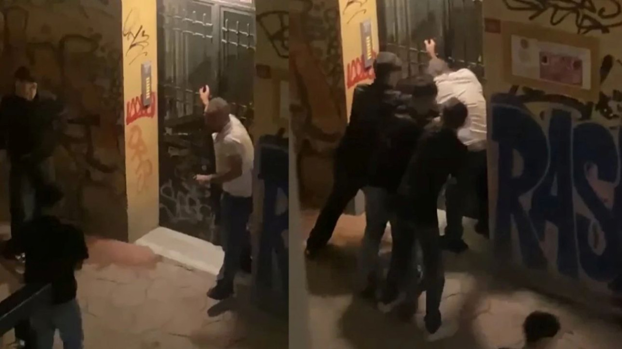 İstanbul'un göbeğinde kan donduran gasp! 14 yaşındaki 4 çocuk adamı feci şekilde darbetti