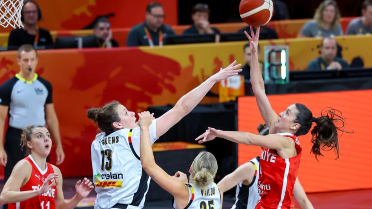 A Milli Kadın Basketbol Takımı, Dünya Kupası’na yenilgiyle başladı!