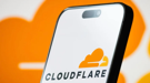 İnternet neden çöktü? Cloudflare nedir?