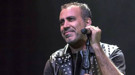 Haluk Levent sahnede fenalaştı! "Özür dilerim..." diyerek konseri yarıda kesti