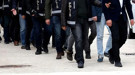 Emniyet şafak vakti hücre evlerini bastı!