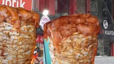 İlçede tavuk döner kabusu! 300’den fazla kişi zehirlendi: Sayı artıyor