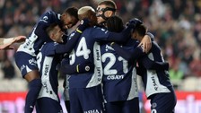Fenerbahçe'nin yıldızı yol ayrımında: Premier Lig'den büyük teklif