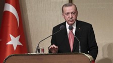 Cumhurbaşkanı Erdoğan'dan açıklamalar: "Sokakta terör estiriyorlar”