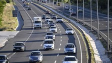 Kara yollarında onarım mesaisi: Birçok güzergahta trafik kontrollü sağlanıyor