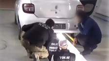 Tokat'ta zehir sevkiyatı önlendi: Kamyonun içinden 10 kilo Skunk çıktı!