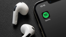 2025 yazının ritmi belli oldu: Spotify’dan Türkiye’ye özel yaz hitleri listesi yayınlandı
