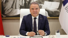 MUHİTTİN BÖCEK’İN AİLESİ SORUŞTURMA KAPSAMINDA: ESKİ GELİNİ GÖZALTINDA, OĞLU İSE ARANIYOR!