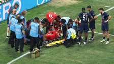 FIFA çeyrek finalinde şok! Yıldız futbolcunun ayağı kırıldı