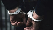 İzmir’de silah kaçakçılığı operasyonu! 9 kişi tutuklandı
