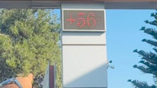 Kavurucu sıcaklar zirve yaptı: Termometreler 56 dereceyi gördü