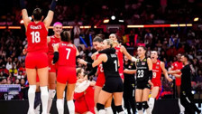 Türkiye - İtalya final maçına dakikalar kaldı: Türkiye - İtalya voleybol maçı CANLI İZLE
