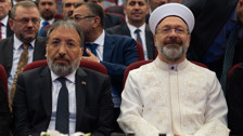 Safi Arpaguş, Diyanet İşleri Başkanlığı görevini Ali Erbaş’tan devraldı