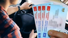 Bakan Yerlikaya duyurdu: Eski tip ehliyetler o tarihten sonra kullanılmayacak!