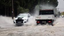 Muğla’da şiddetli yağış: Fethiye ve Seydikemer’e rekor yağış düştü