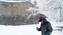 Meteoroloji tarih verdi: 23 şehre kar geri dönüyor! Pazar günü hangi illere kar yağacak?