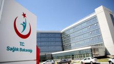 Sağlık Bakanlığı'ndan 'Hantavirüs' açıklaması: Gemideki 3 kişi Türkiye'ye getiriliyor